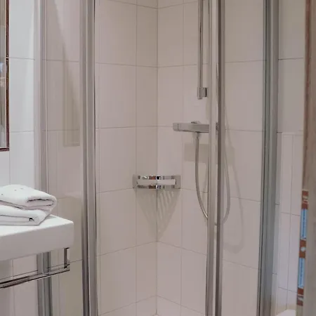 فندق مبيت وإفطار Fruehstueckspension Friedheim 3*