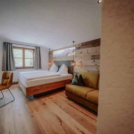 Fruehstueckspension Friedheim Nocleg ze śniadaniem Filzmoos