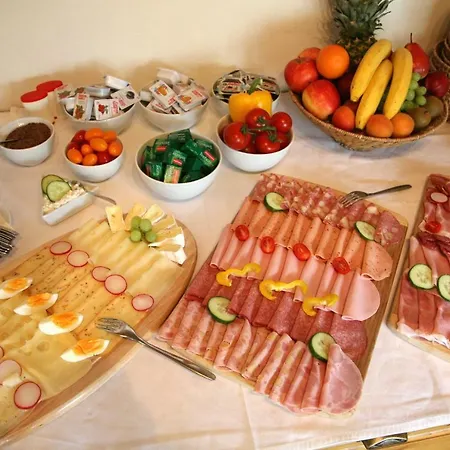 Nocleg ze śniadaniem Fruehstueckspension Friedheim