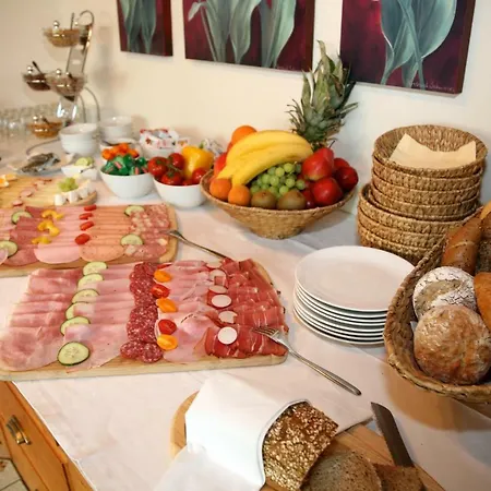 Fruehstueckspension Friedheim 3*